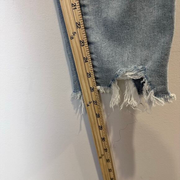 Ann Taylor LOFT Patchwork Button Distress Denim Jeans Size 12 Light Wash Stretch - Picture 9 of 12